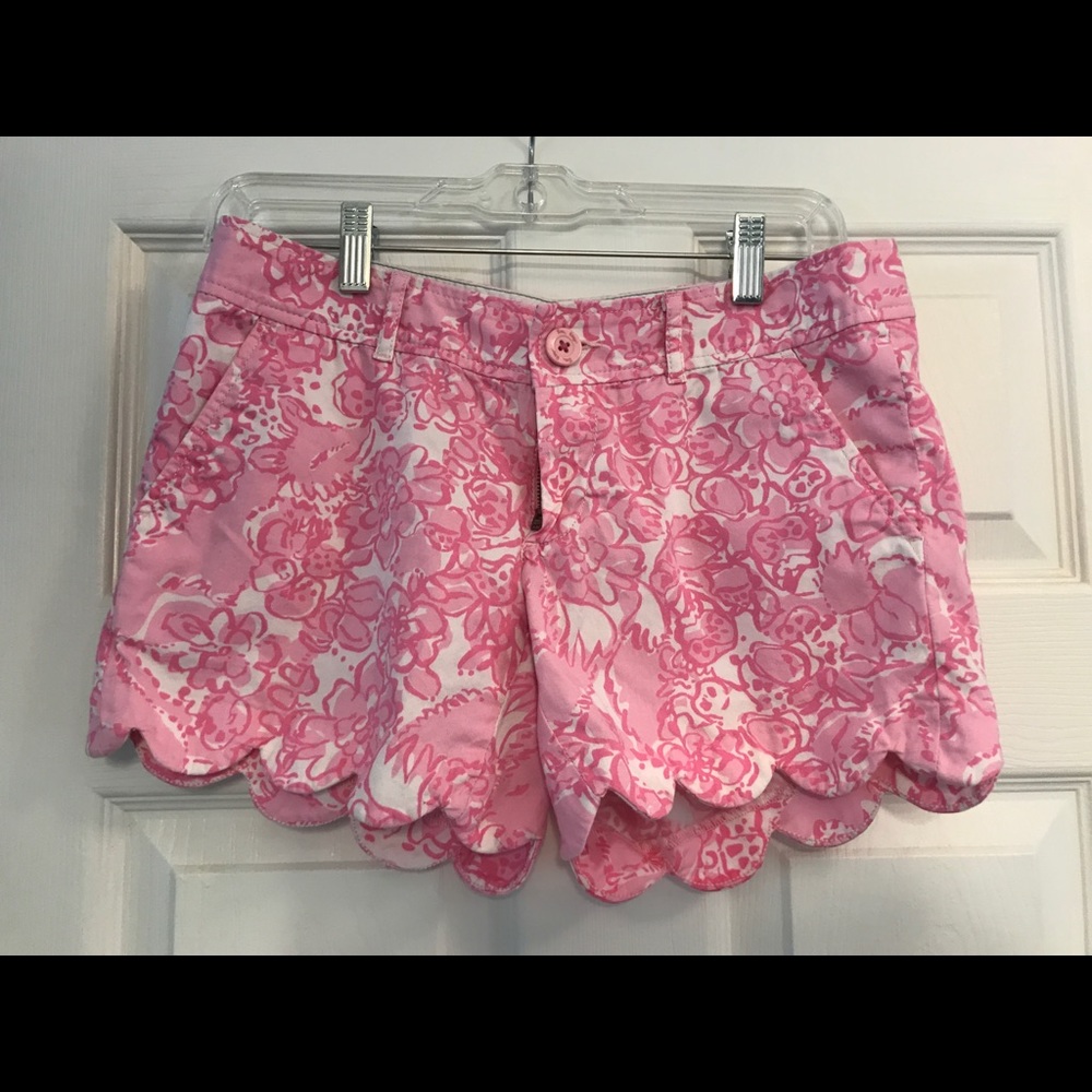 Lilly Pulitzer buttercup shorts